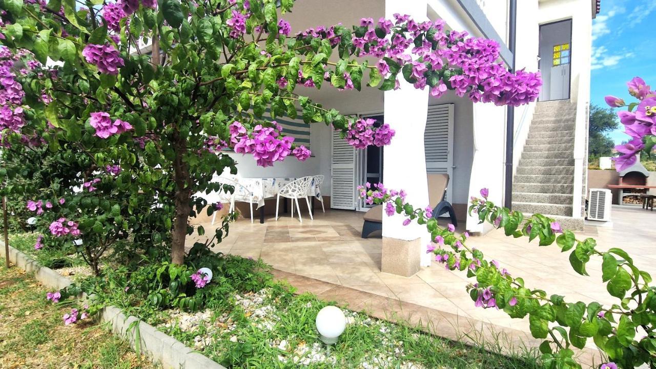Garden Apartments Krk Town Kültér fotó
